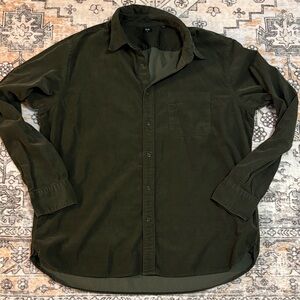 UNIQLO XL olive colored corduroy button down boxy shirt